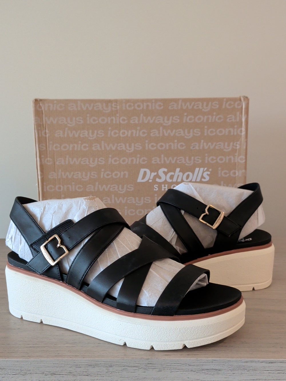 Dr.Scholls NIB 9.5 Sandals Black Faux Leather